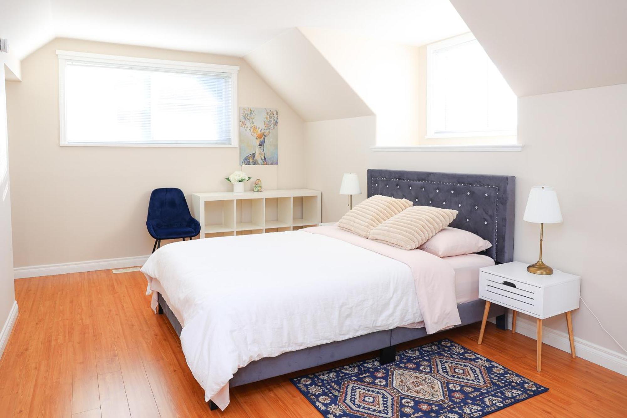 Spacious Two Bedrooms With Two Bathrooms Central Richmond 15Min To Yvr Airport Exterior foto